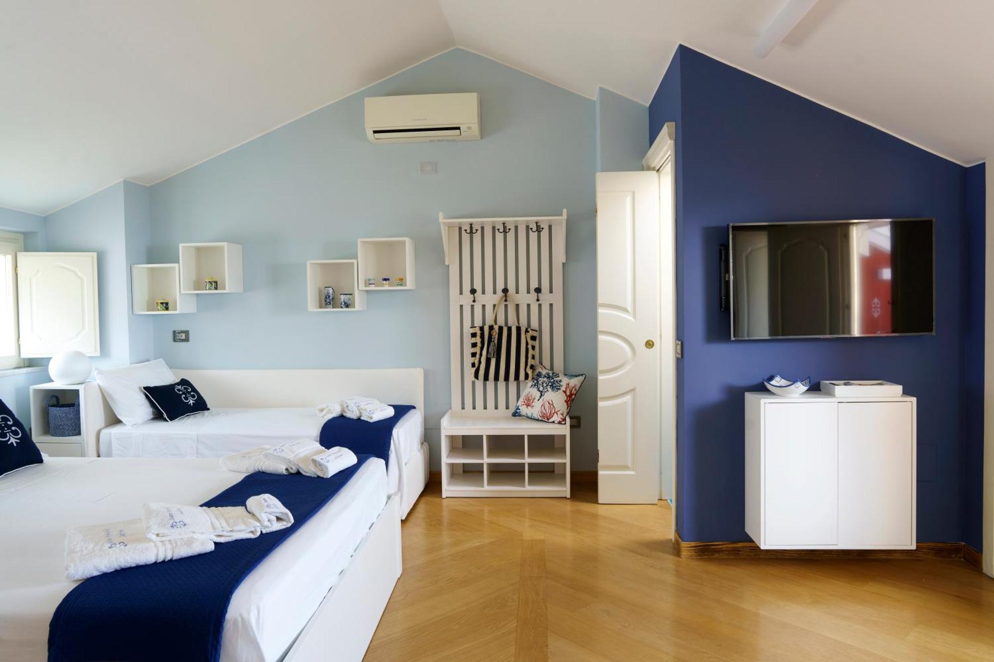 Suite Aphrodite - Exclusive Flat Salerno Eksteriør bilde