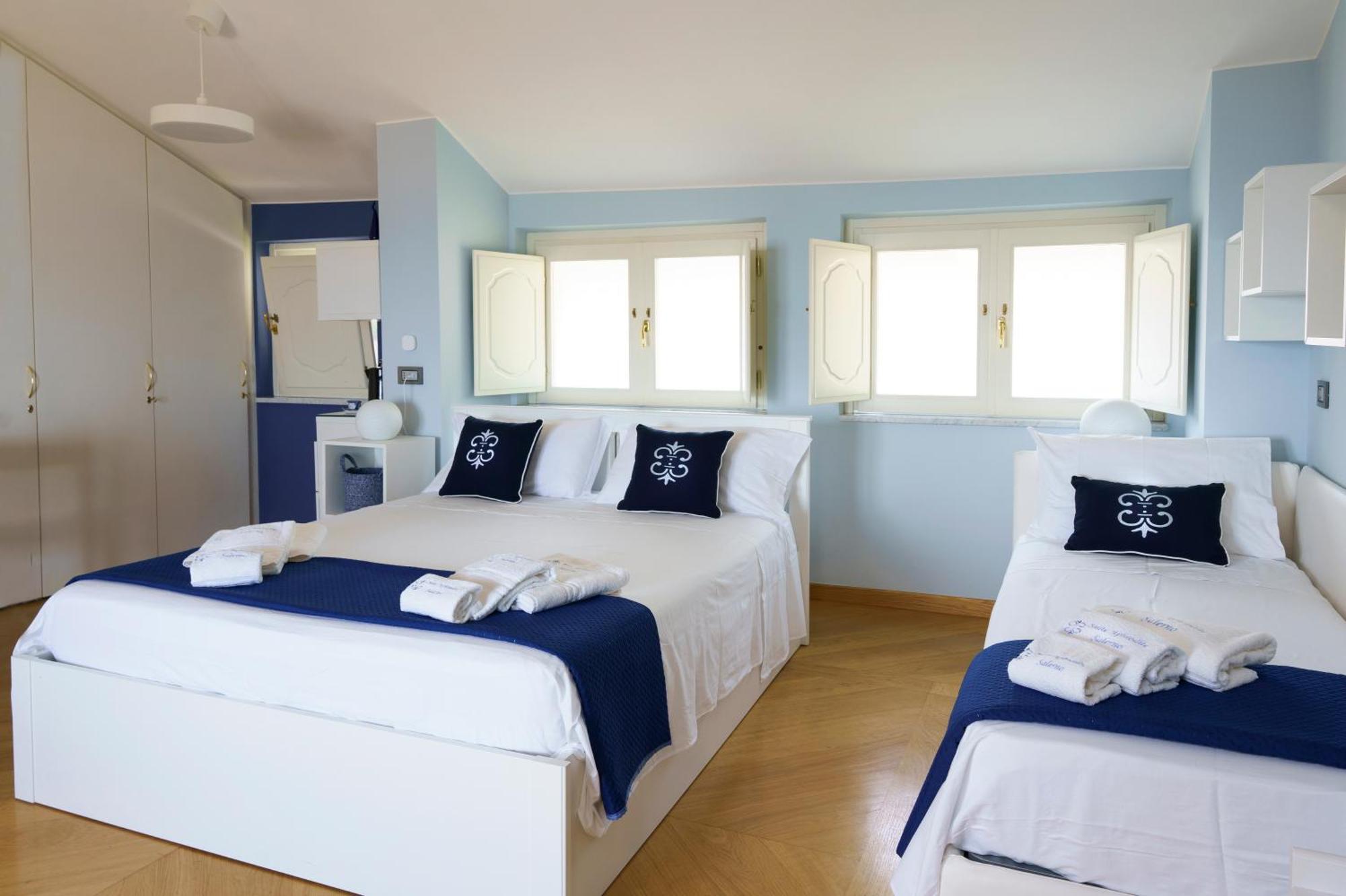 Suite Aphrodite - Exclusive Flat Salerno Eksteriør bilde