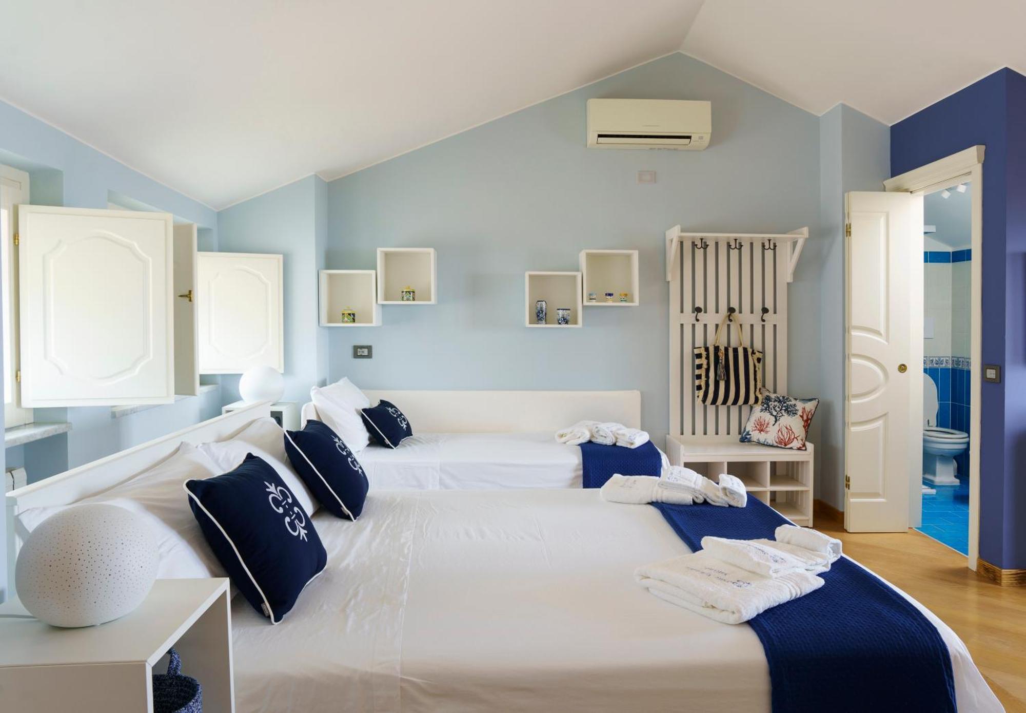 Suite Aphrodite - Exclusive Flat Salerno Eksteriør bilde