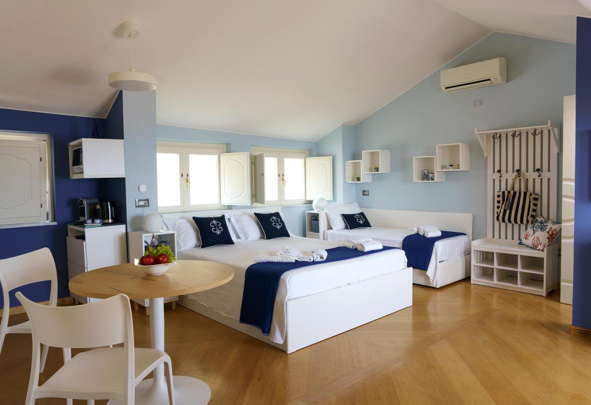 Suite Aphrodite - Exclusive Flat Salerno Eksteriør bilde
