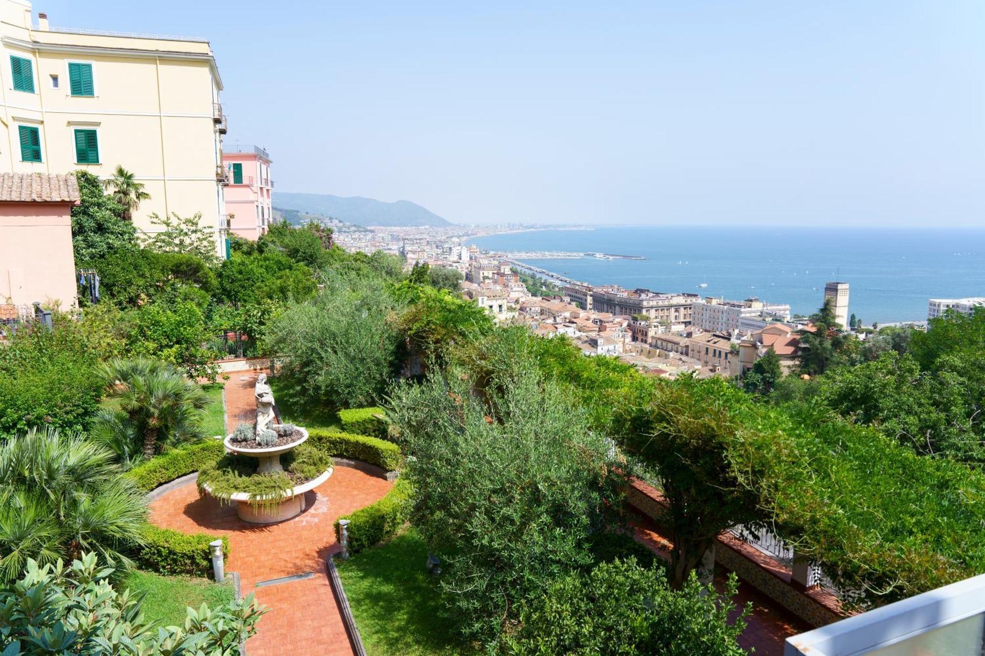 Suite Aphrodite - Exclusive Flat Salerno Eksteriør bilde