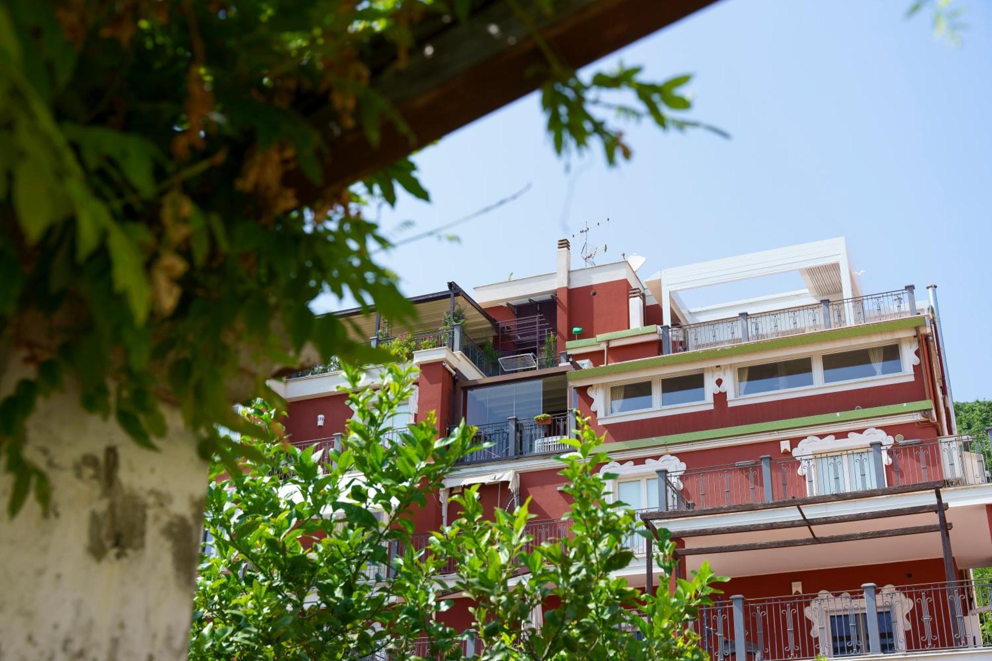 Suite Aphrodite - Exclusive Flat Salerno Eksteriør bilde