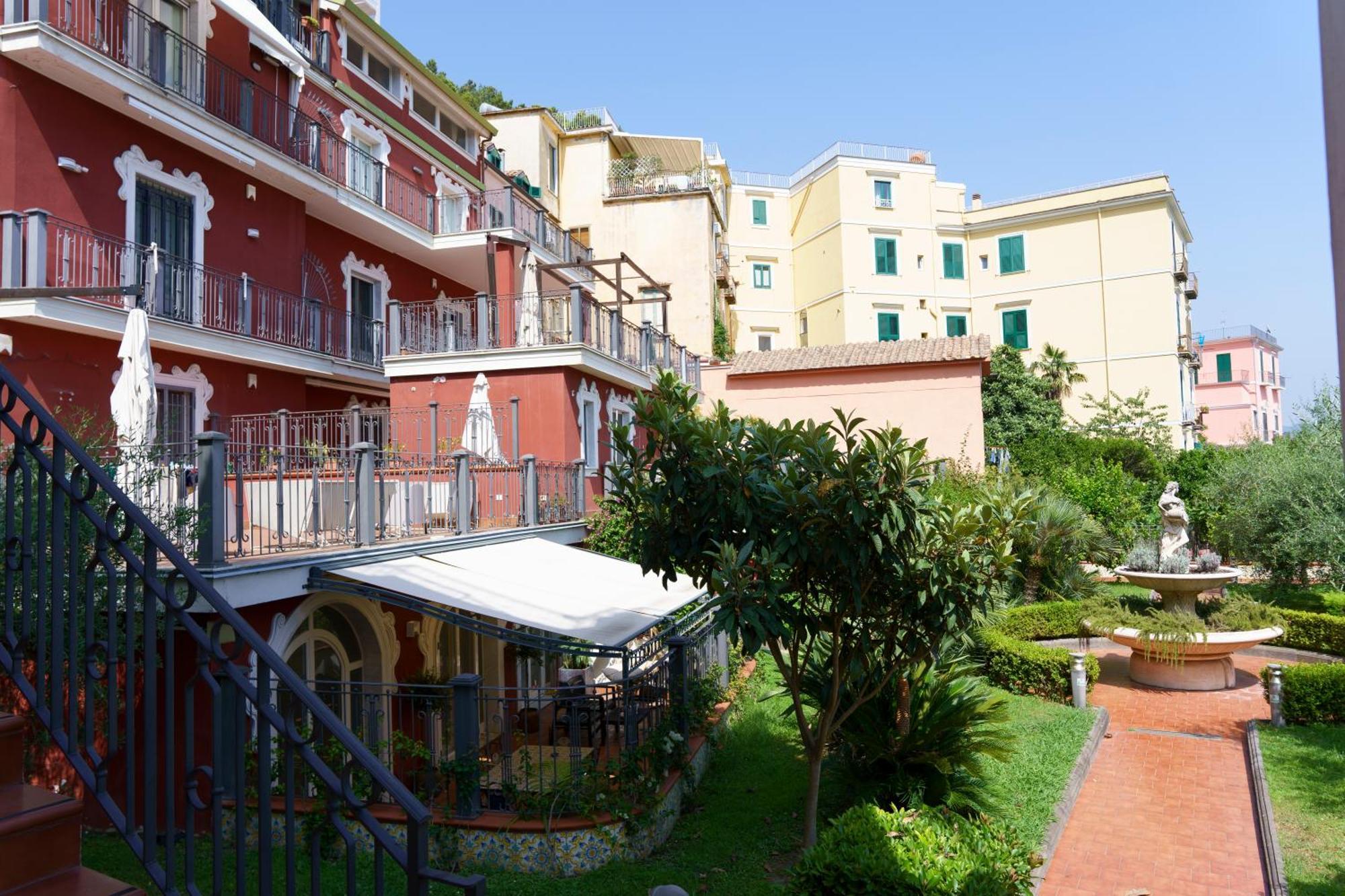 Suite Aphrodite - Exclusive Flat Salerno Eksteriør bilde