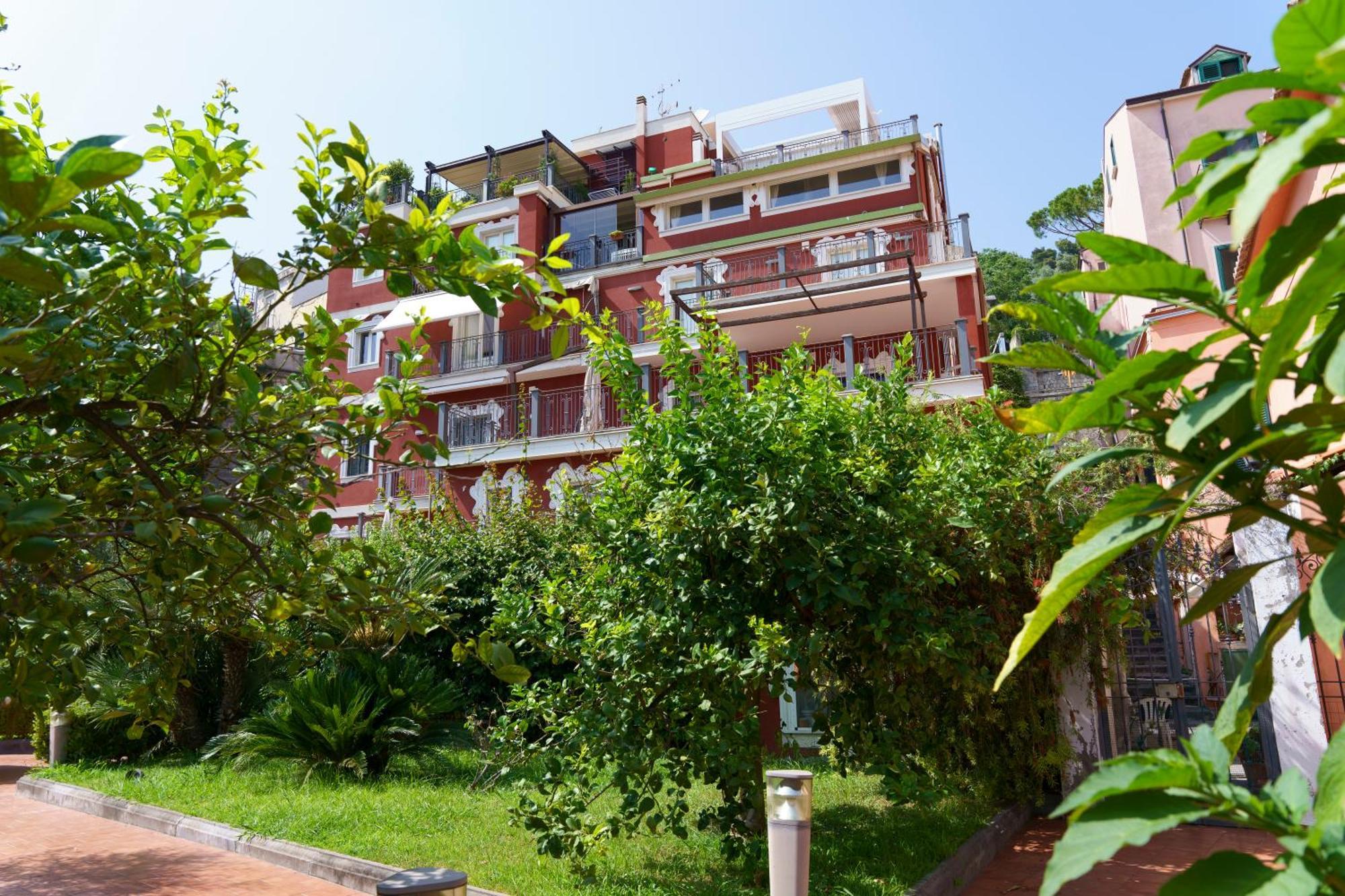 Suite Aphrodite - Exclusive Flat Salerno Eksteriør bilde