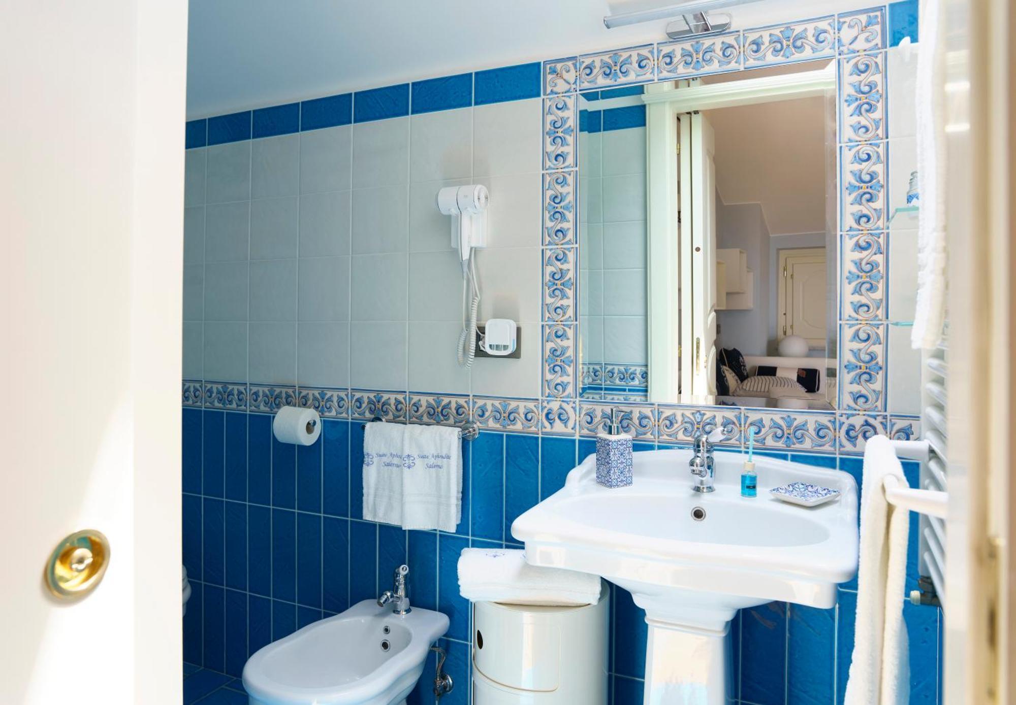 Suite Aphrodite - Exclusive Flat Salerno Eksteriør bilde